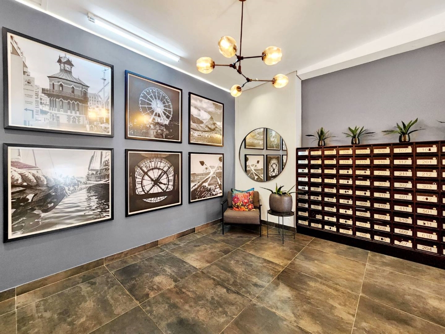 1 Bedroom Property for Sale in De Waterkant Western Cape